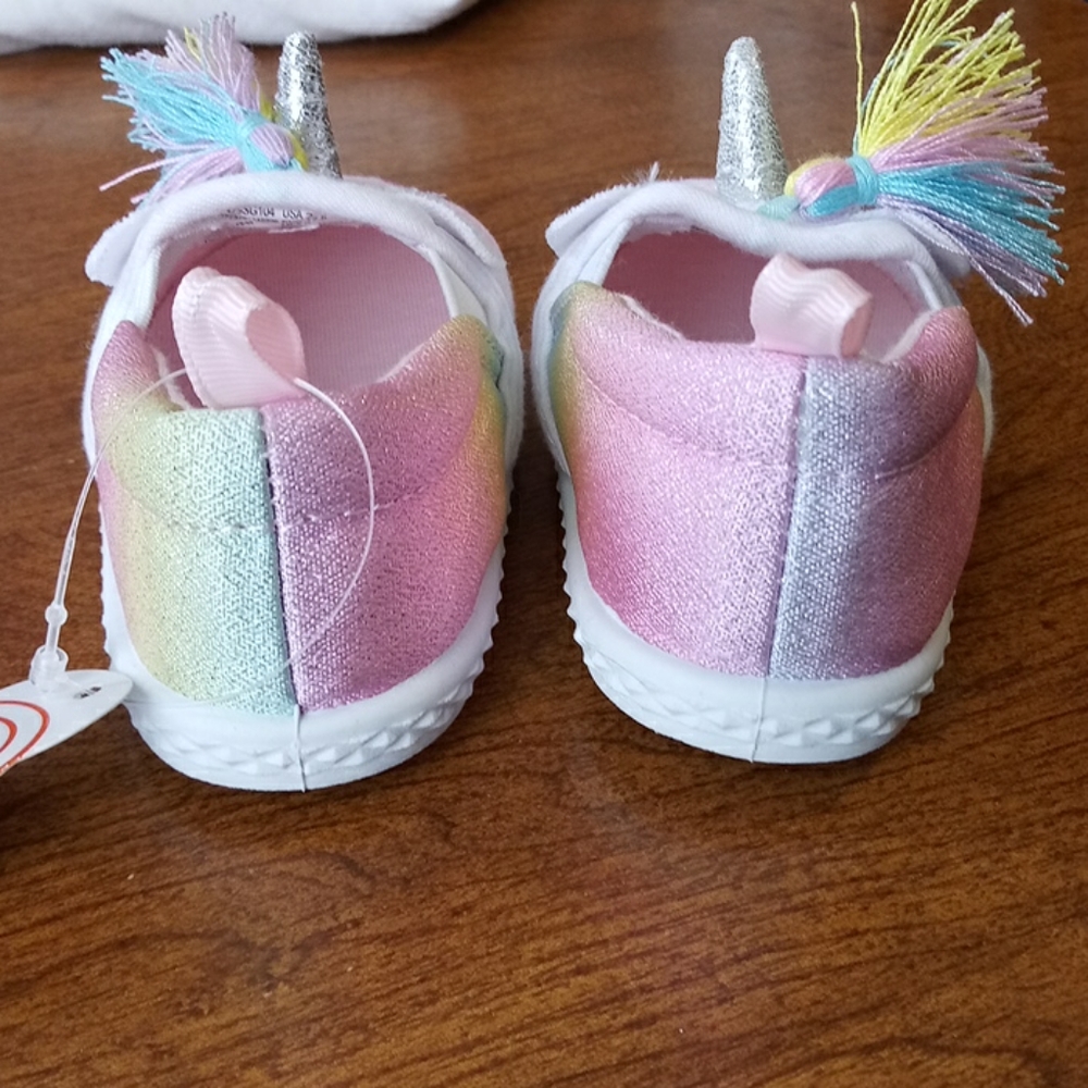 Unicorn girls toddler shoes size 2 - Picture 3 of 6